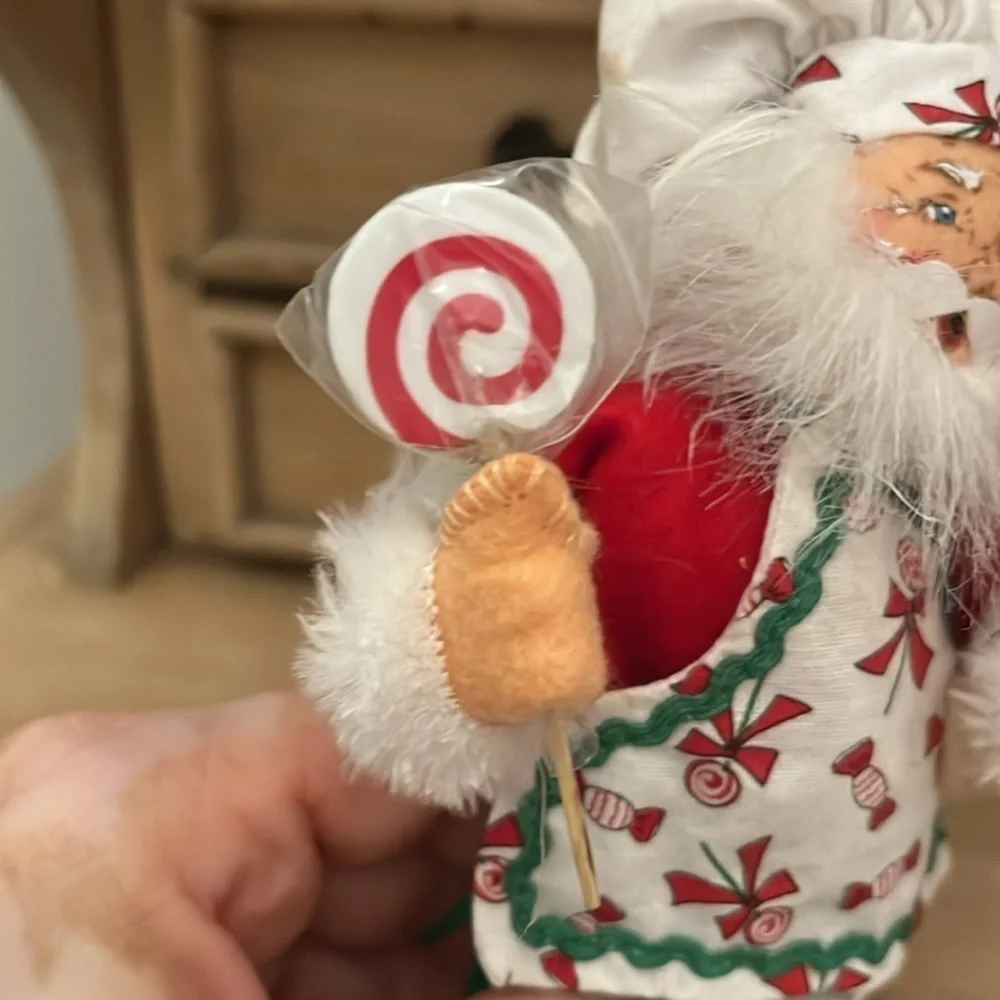 Annalee Santa Chef Christmas Holding Lollipop Chef Hat 2018